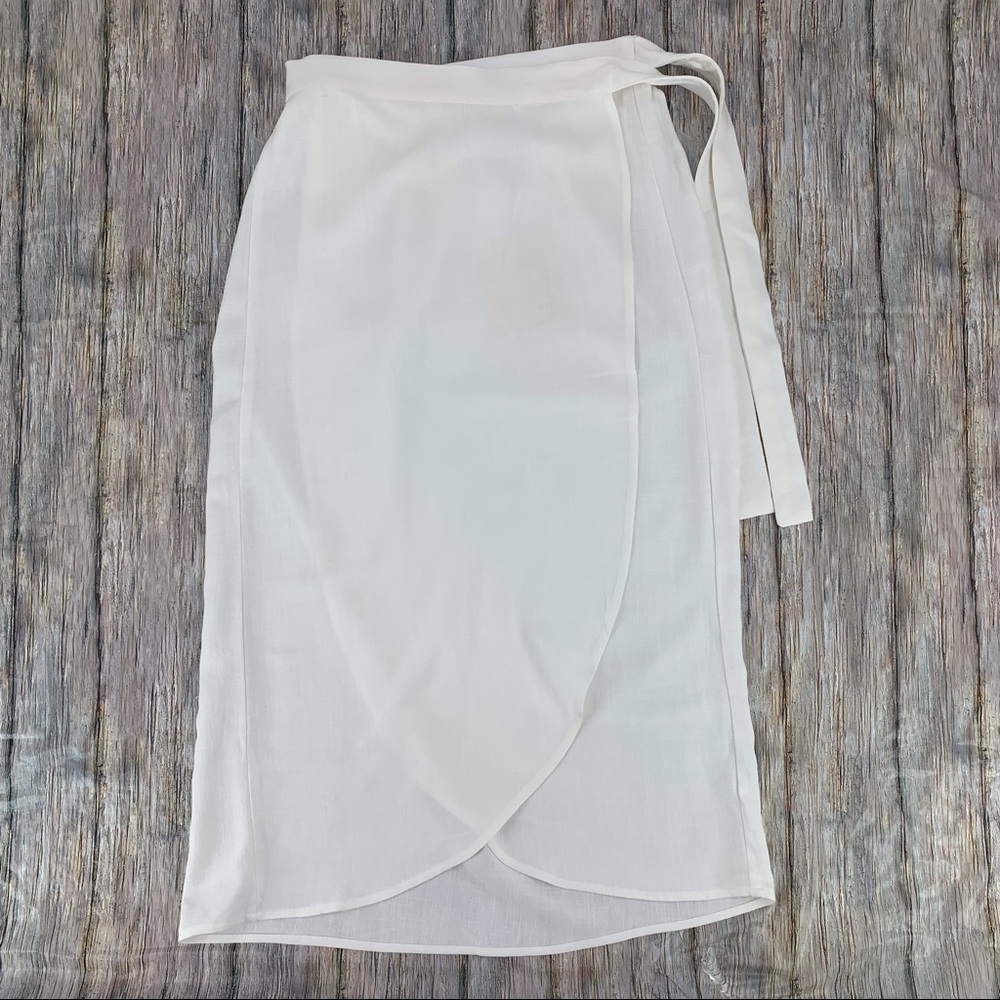 Lole Pearse Curved Hem Wrap Skirt, Small - Picture 11 of 15